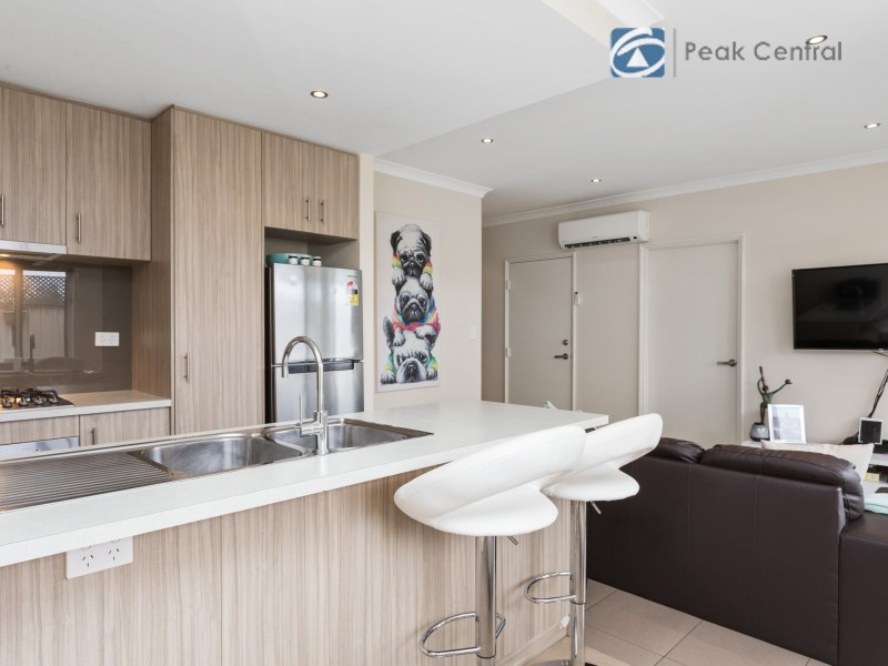 13/1 Lomax Court, Beeliar WA 6164