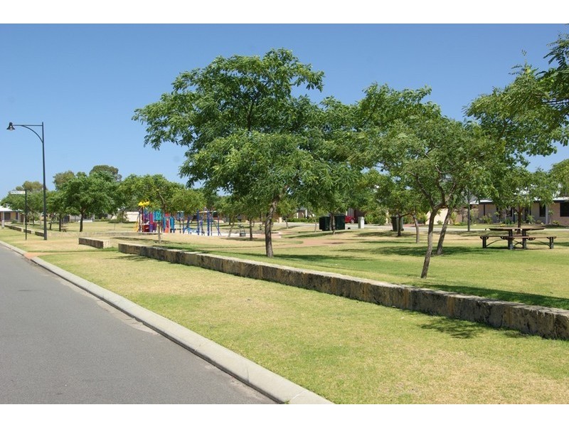 3 Chorus Circle, Atwell WA 6164