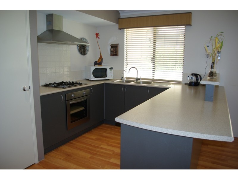 3 Chorus Circle, Atwell WA 6164