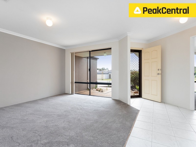 9 Champion Drive, Bertram WA 6167