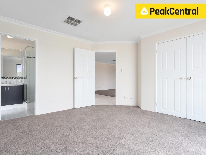 9 Champion Drive, Bertram WA 6167