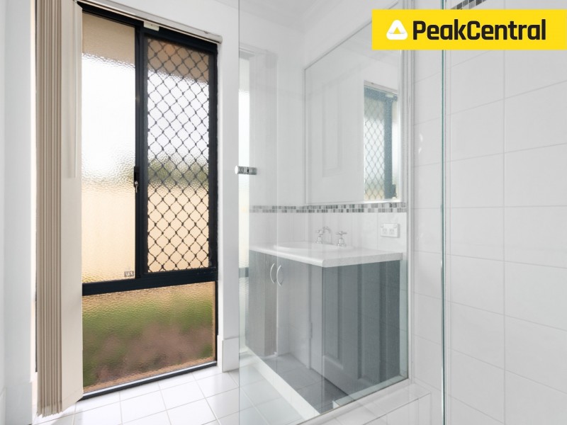 9 Champion Drive, Bertram WA 6167