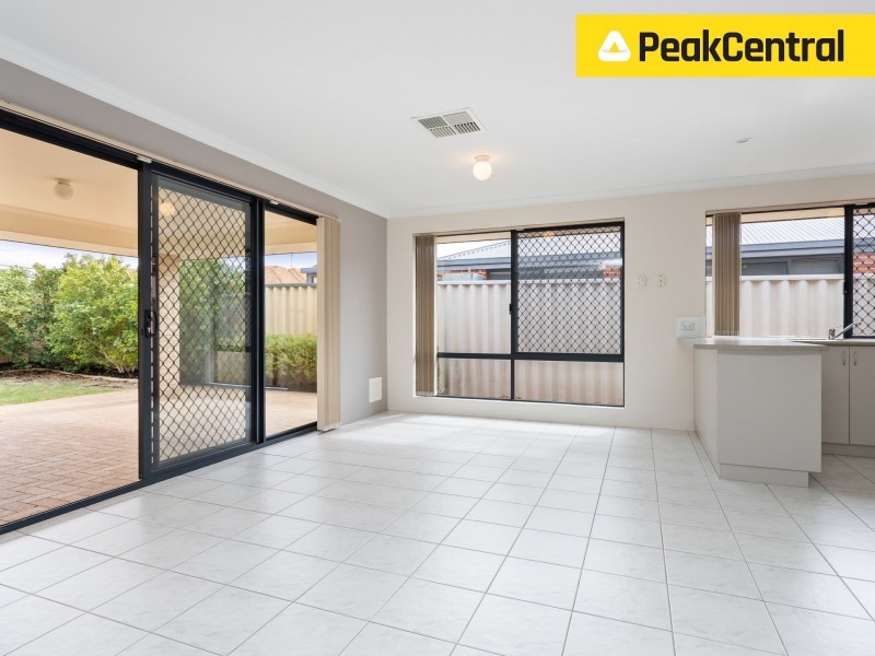 9 Champion Drive, Bertram WA 6167