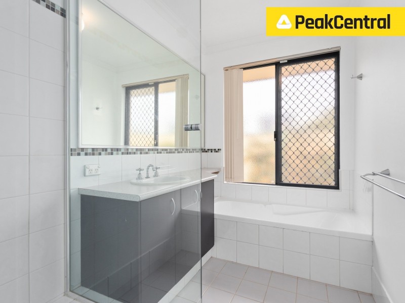 9 Champion Drive, Bertram WA 6167