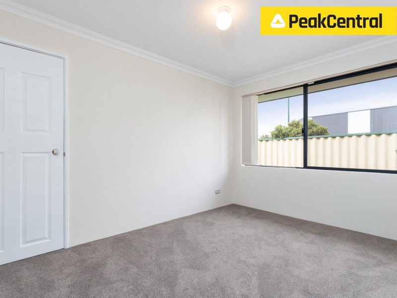 9 Champion Drive, Bertram WA 6167