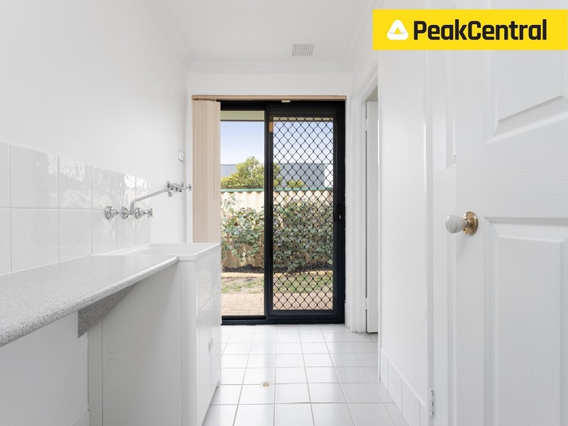 9 Champion Drive, Bertram WA 6167