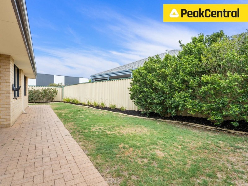 9 Champion Drive, Bertram WA 6167