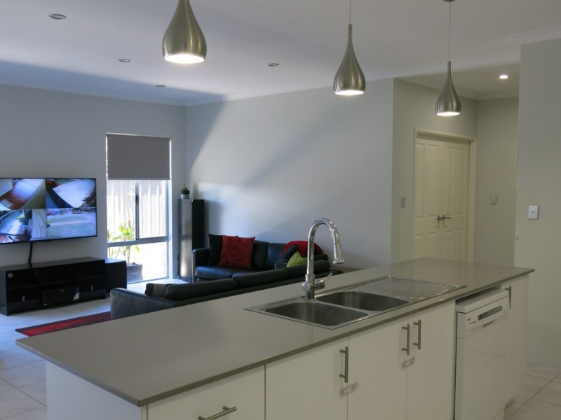 49 Norwood Road, Rivervale WA 6103