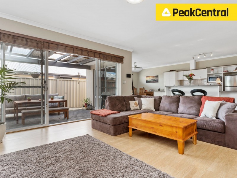 2/14 Ellesmere Circuit, Success WA 6164