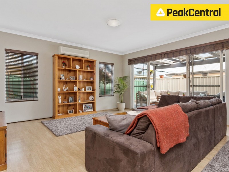 2/14 Ellesmere Circuit, Success WA 6164