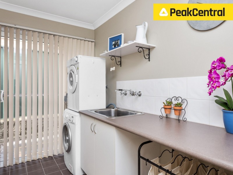 2/14 Ellesmere Circuit, Success WA 6164