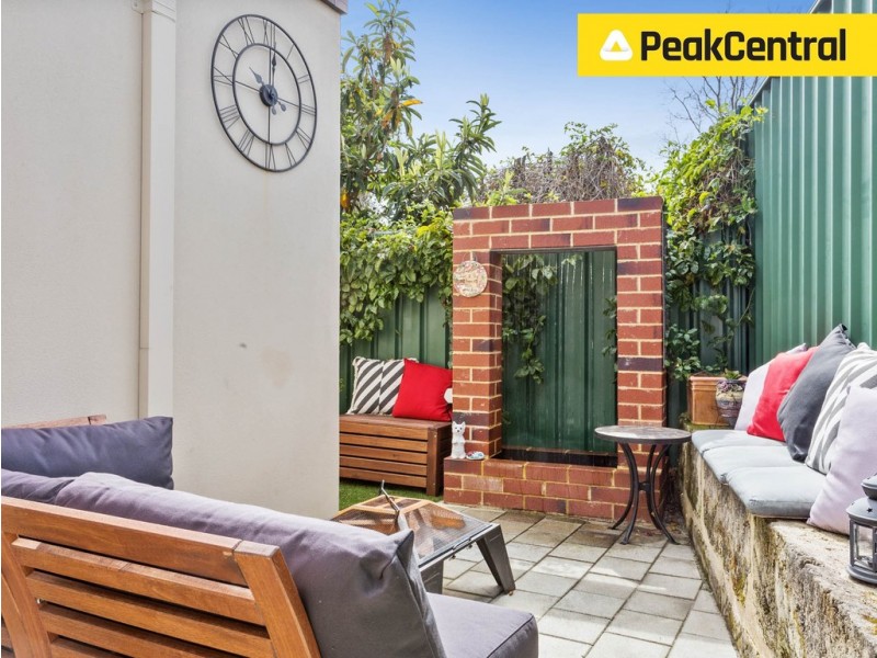 2/14 Ellesmere Circuit, Success WA 6164