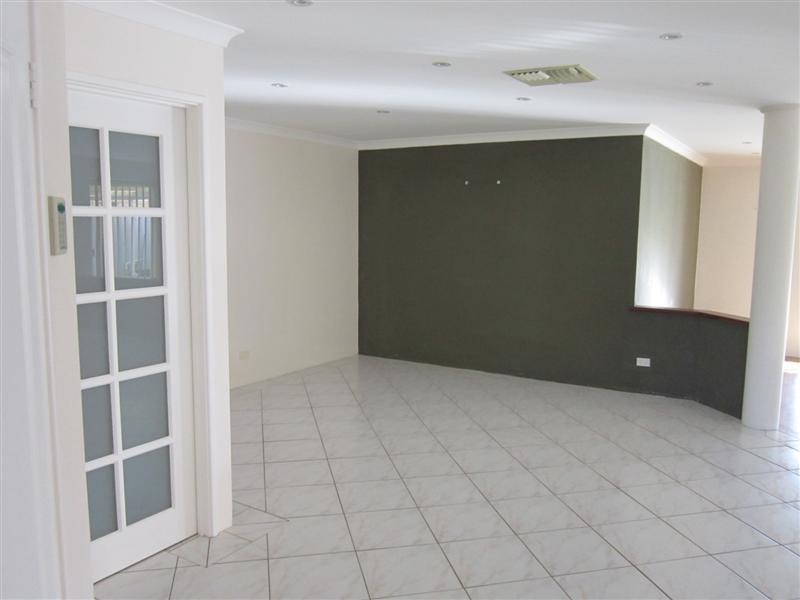 57 Congdon Avenue, Beeliar WA 6164