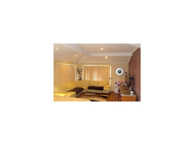 13 Daley Close, Atwell WA 6164