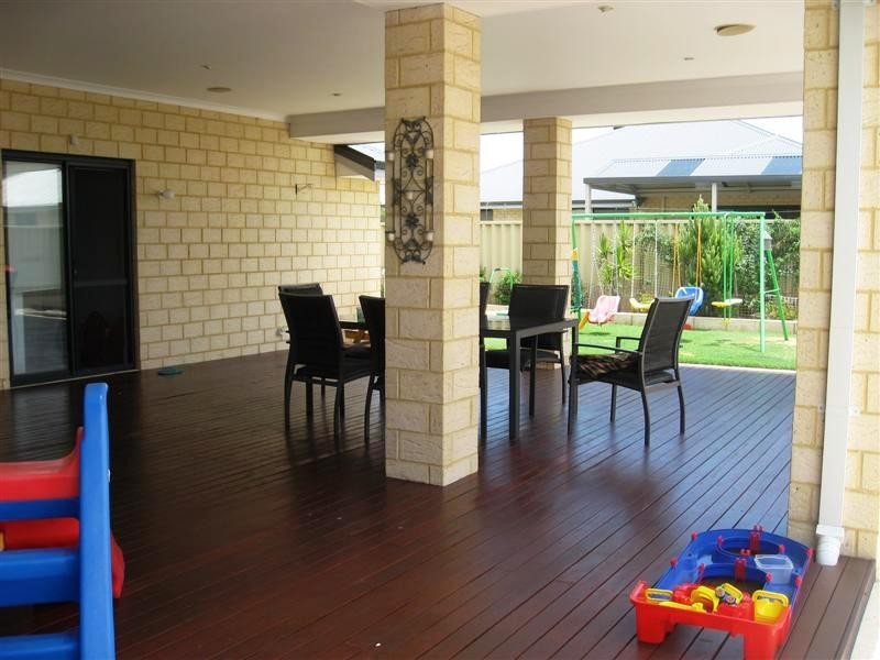 18 Patchouli Circle, Atwell WA 6164