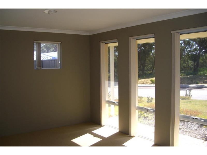 14 Abingdon Crescent, Wellard WA 6170