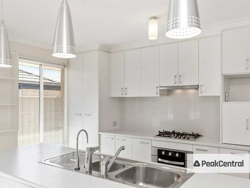 45 Bologna Gardens, Aubin Grove WA 6164