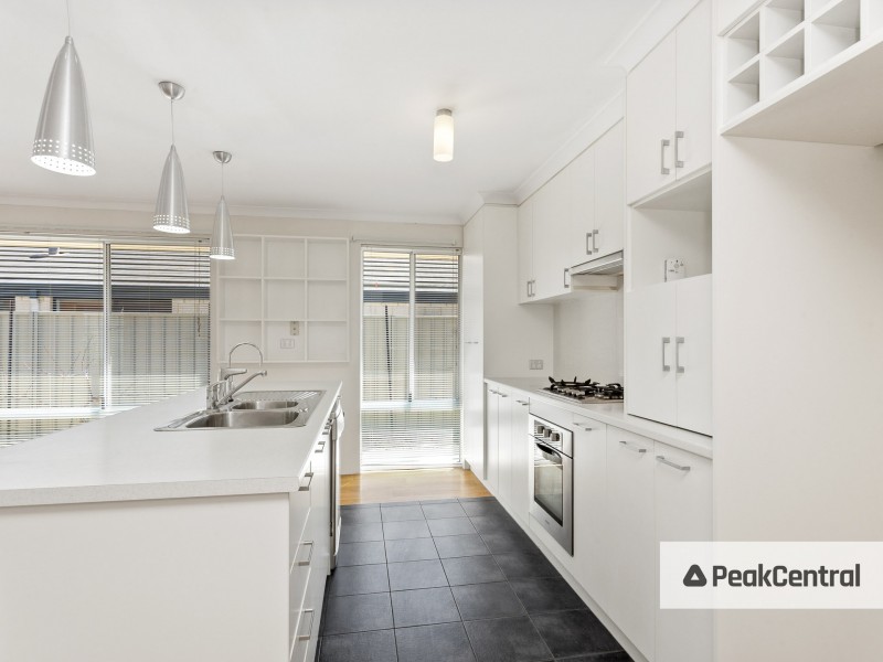 45 Bologna Gardens, Aubin Grove WA 6164