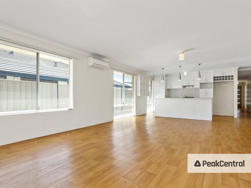 45 Bologna Gardens, Aubin Grove WA 6164