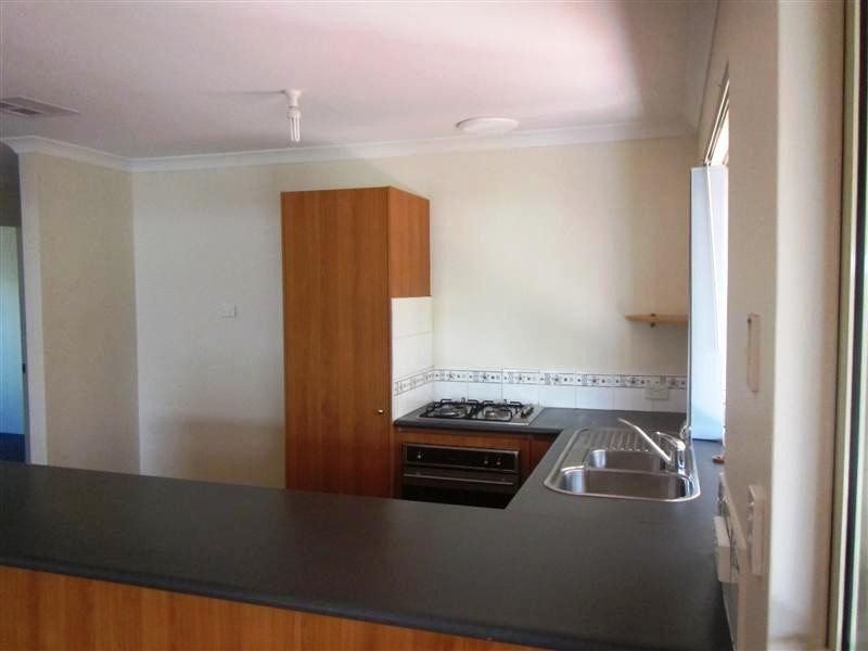 14 Champion Drive, Bertram WA 6167