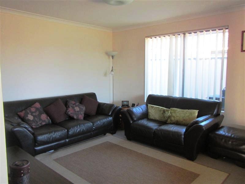 4 Foothill Close, Aubin Grove WA 6164