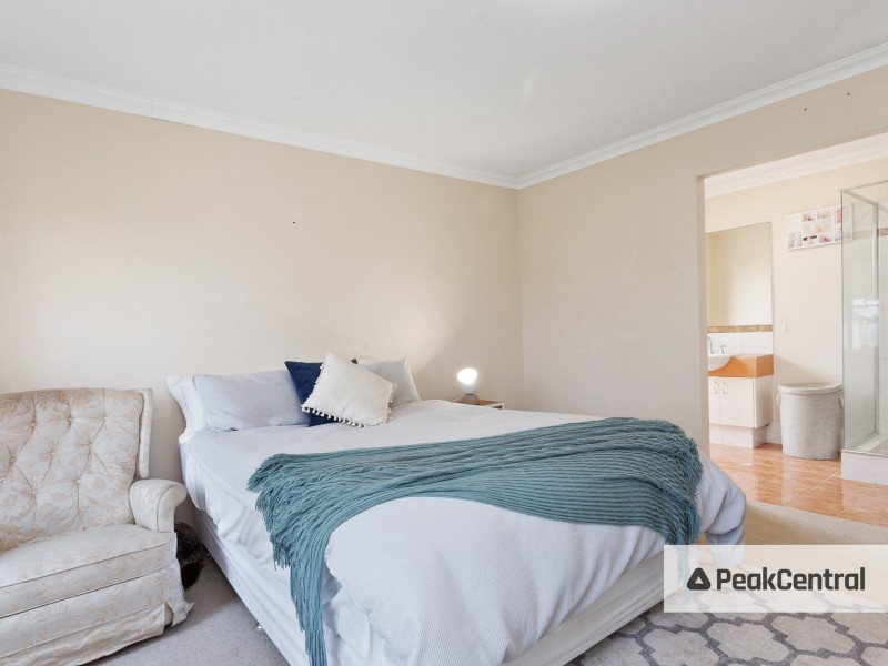 16 Florida Green, Success WA 6164