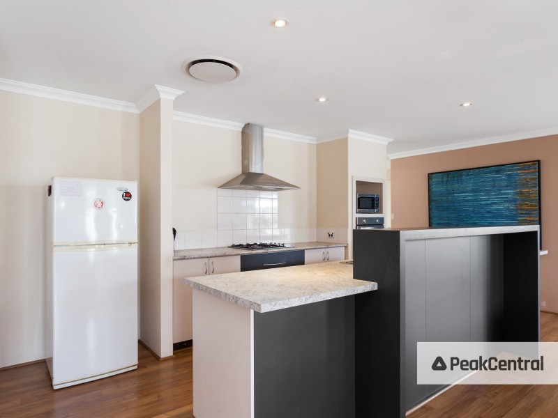 16 Florida Green, Success WA 6164