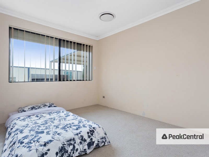 16 Florida Green, Success WA 6164