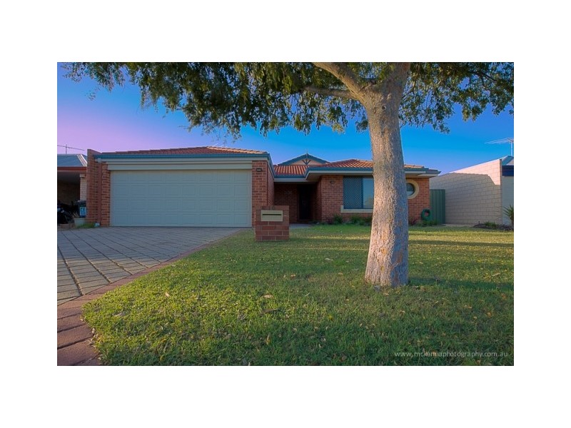 10 Tozer Loop, Atwell WA 6164