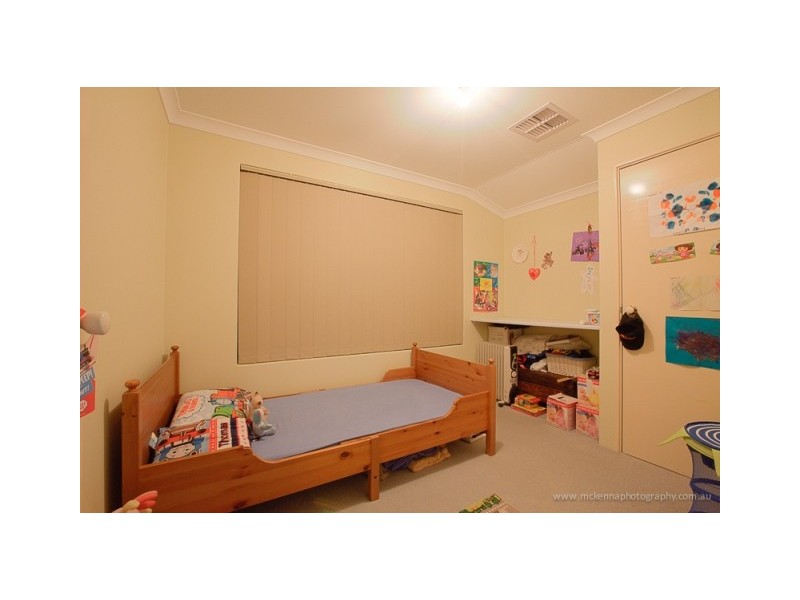 10 Tozer Loop, Atwell WA 6164