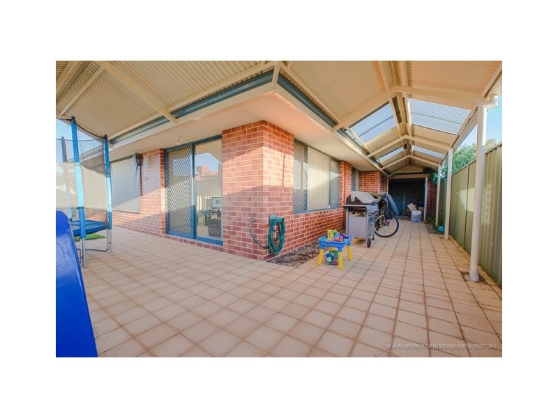 10 Tozer Loop, Atwell WA 6164