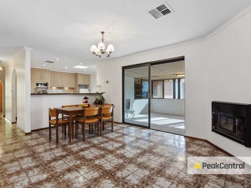 1 Thackeray Street, Spearwood WA 6163