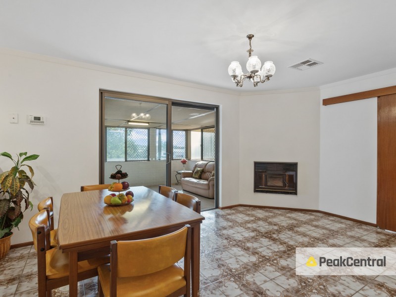 1 Thackeray Street, Spearwood WA 6163