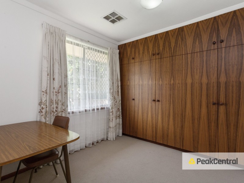 1 Thackeray Street, Spearwood WA 6163