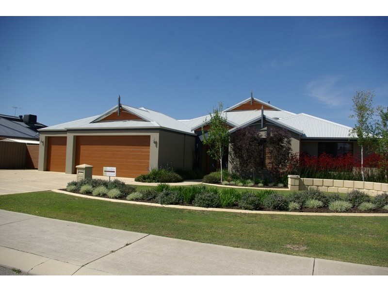 3 Harmony Avenue, Atwell WA 6164