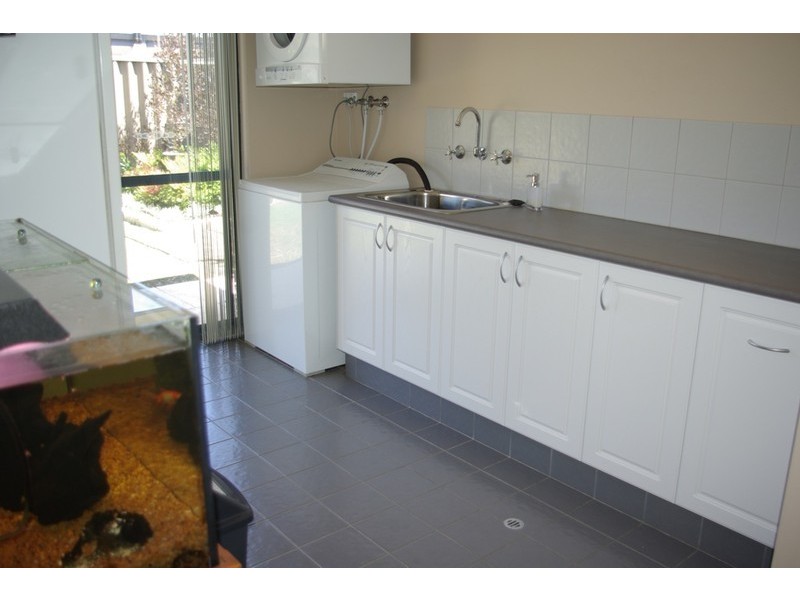 3 Harmony Avenue, Atwell WA 6164