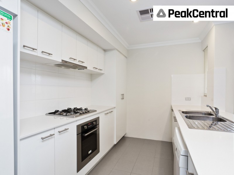 1/27 Barfield Road, Hammond Park WA 6164