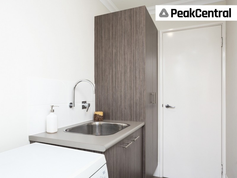 1/27 Barfield Road, Hammond Park WA 6164