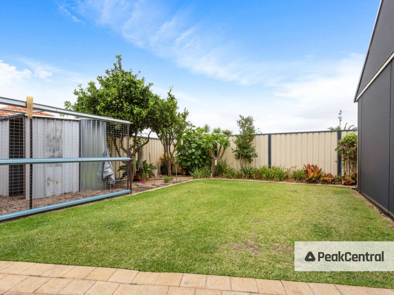13 Montgomery Drive, Success WA 6164