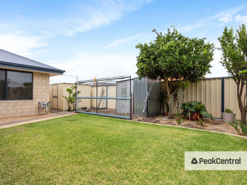 13 Montgomery Drive, Success WA 6164