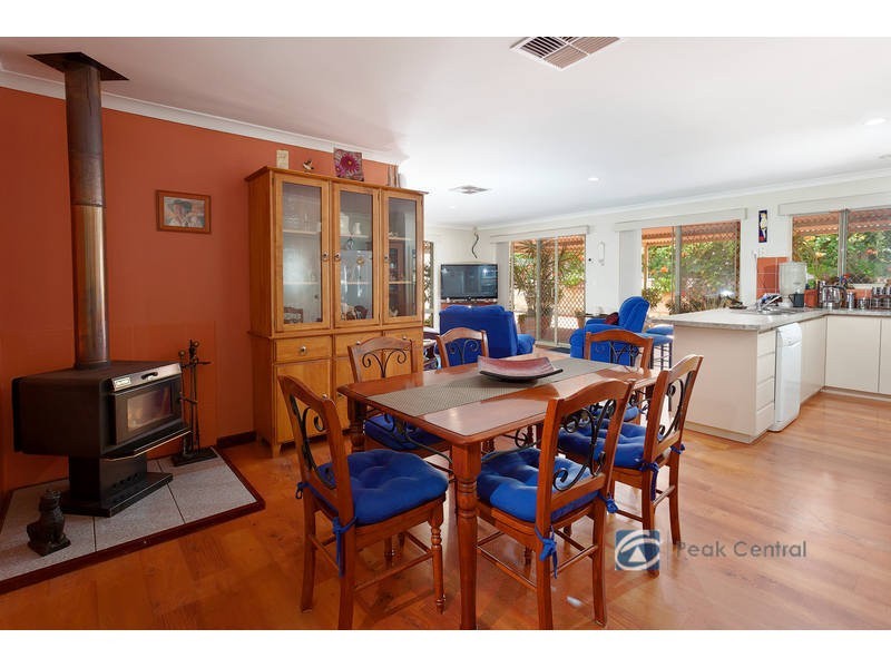 9 Lavender Way, Success WA 6164