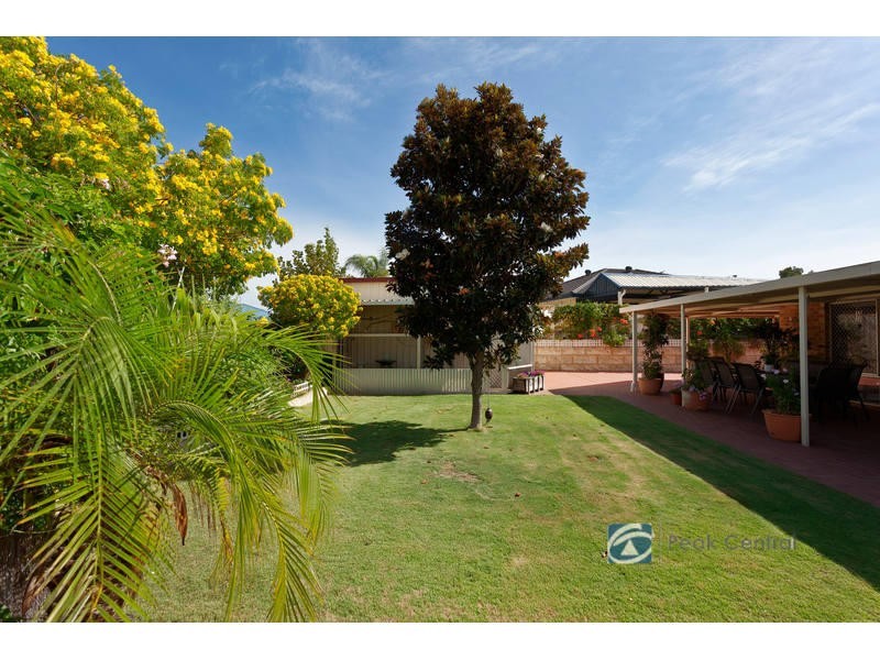 9 Lavender Way, Success WA 6164