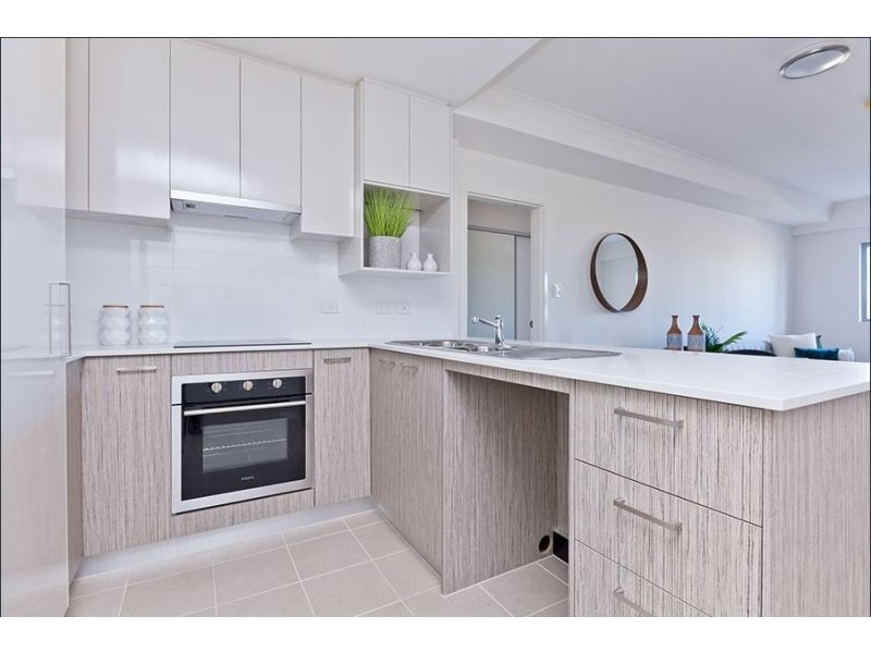 21/1 Kentucky Court, Cockburn Central WA 6164