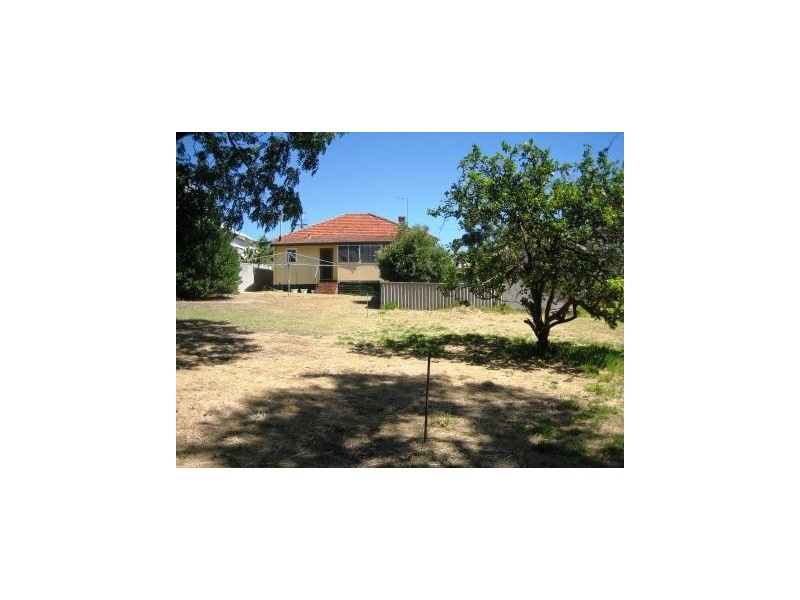 206 Marmion Street, Palmyra WA 6157