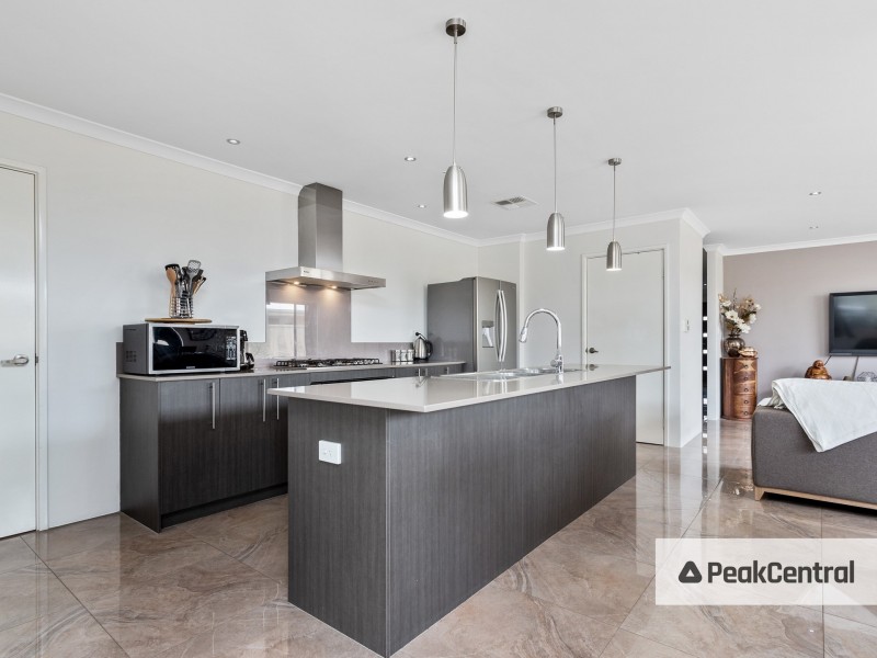 52 Kesiya Turn, Aubin Grove WA 6164