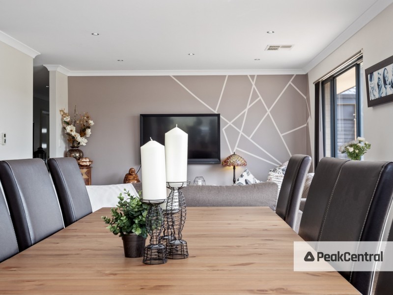 52 Kesiya Turn, Aubin Grove WA 6164