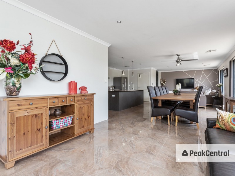 52 Kesiya Turn, Aubin Grove WA 6164