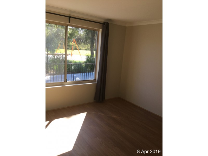 12 Grasstree Lane, Success WA 6164