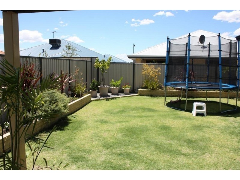 289 Lyon Road, Aubin Grove WA 6164