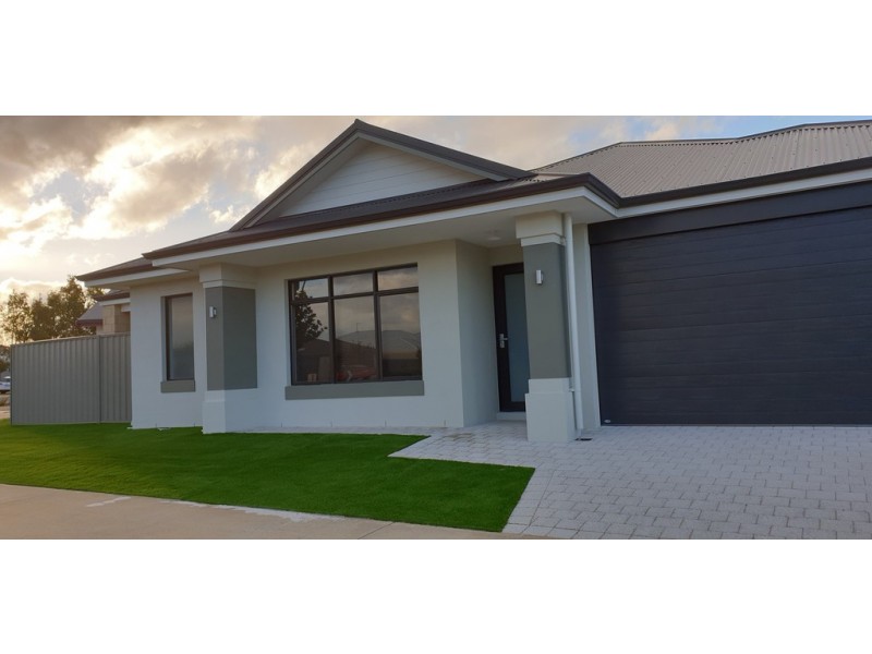 14 Morwell Entrance, Wandi WA 6167